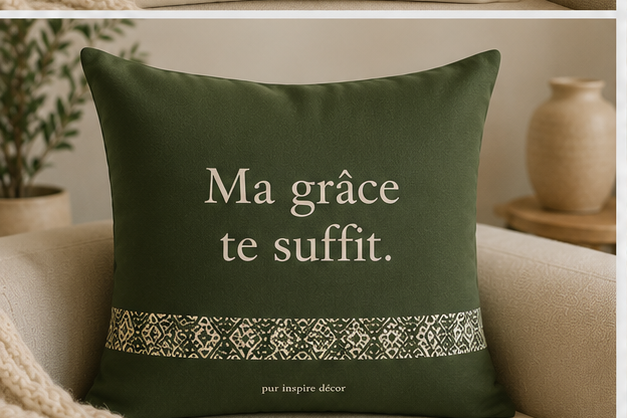 Coussin « Ma grâce te suffit »